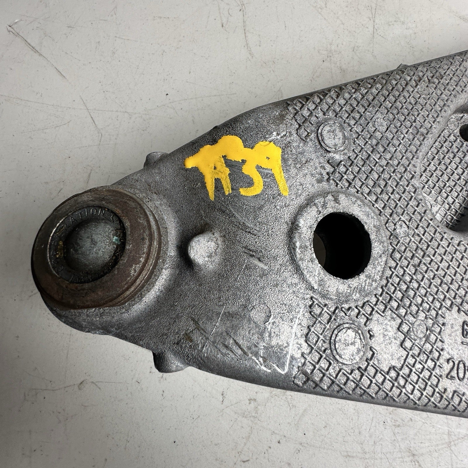 14-19 CHEVY CORVETTE OEM LH DRIVER DRIVERS REAR LOWER CONTROL ARM 20965285