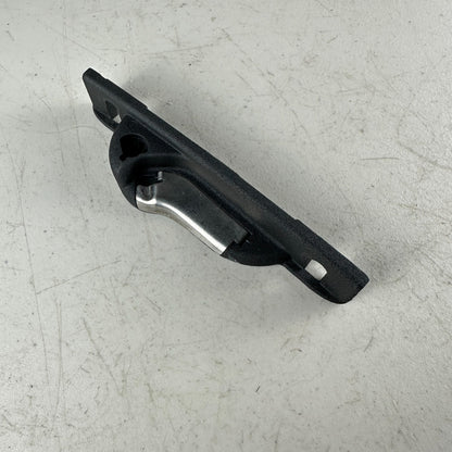 05-13 CHEVROLET CORVETTE FRONT LEFT & RIGHT TOP RAIL FOLDING LATCH STRIKERS OEM