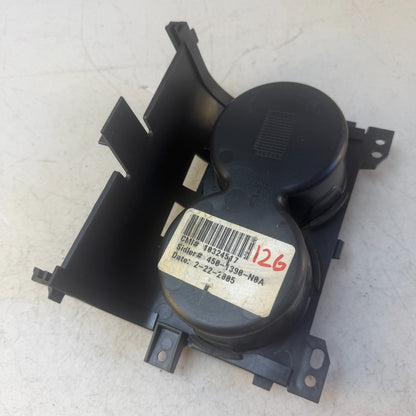2005-2013 CHEVROLET CORVETTE C6 CENTER CONSOLE DUAL CUP HOLDER ASSY OEM 10324517
