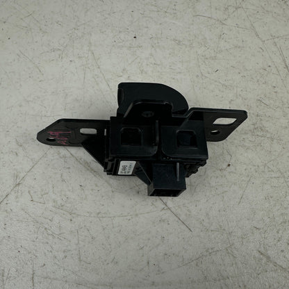 2014 - 2019 CHEVROLET CORVETTE C7 ELECTRONIC PARKING BRAKE CONTROL SWITCH OEM