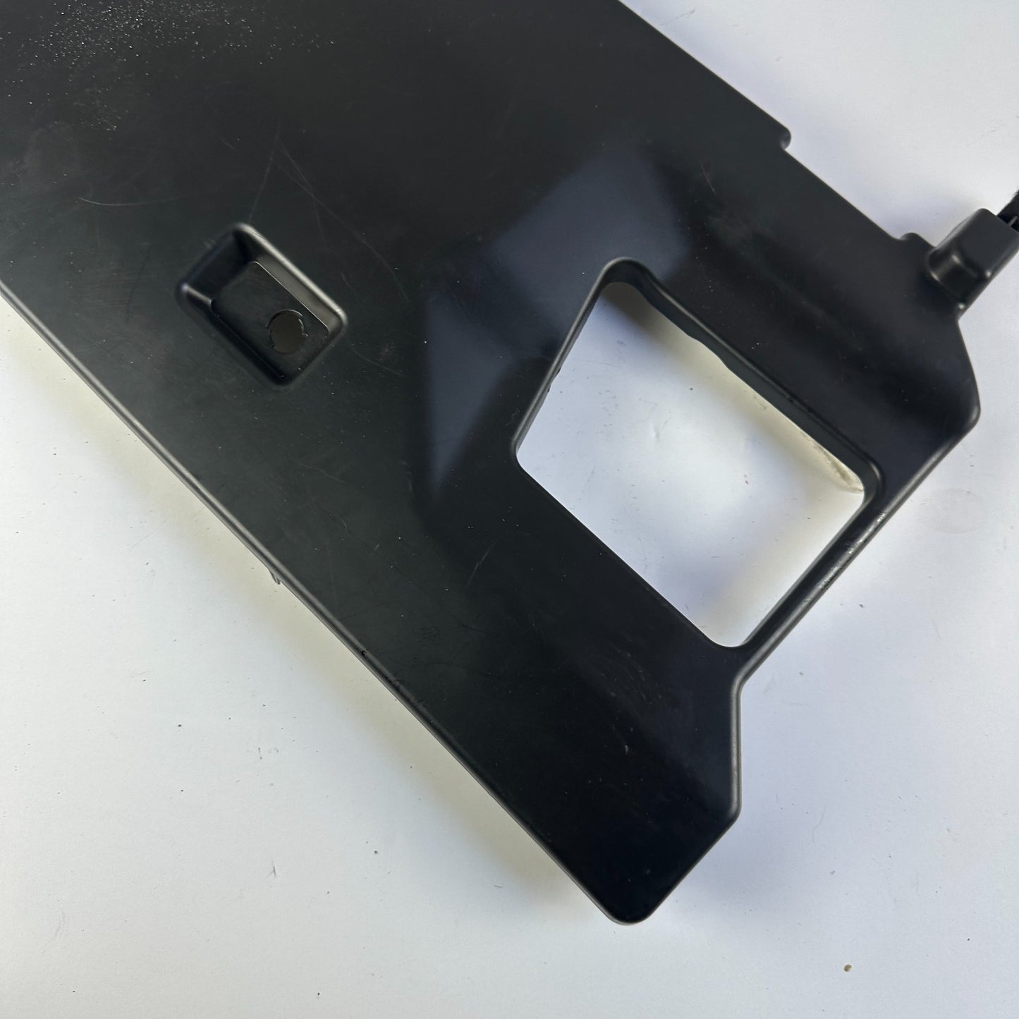 2013-2017 HONDA ACCORD FRONT RIGHT UNDER DASH GLOVE BOX KNEE PANEL BLACK OEM