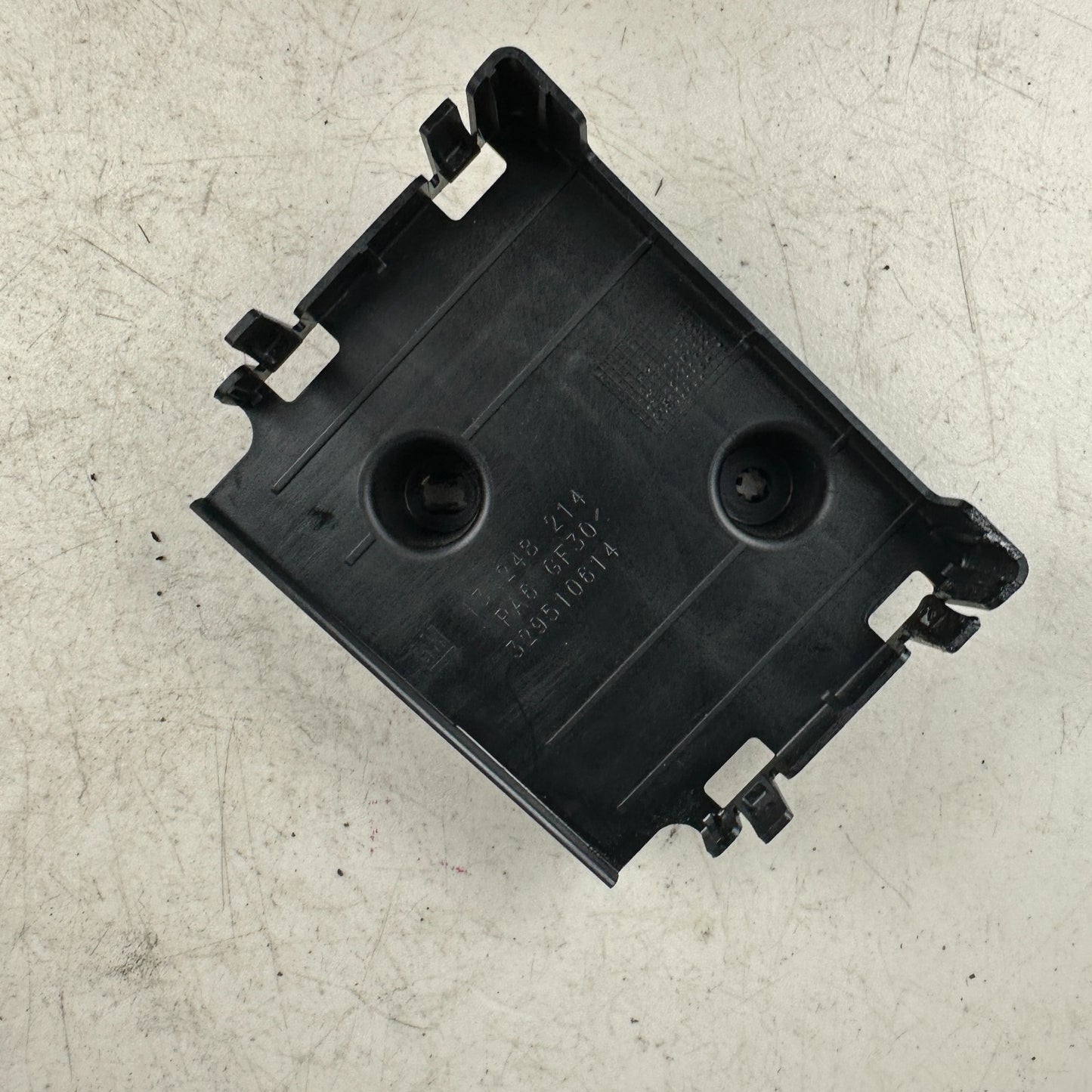 2014-19 CHEVROLET CORVETTE C7 KEYLESS ENTRY ANTENNA MODULE BRACKET 13248214 OEM