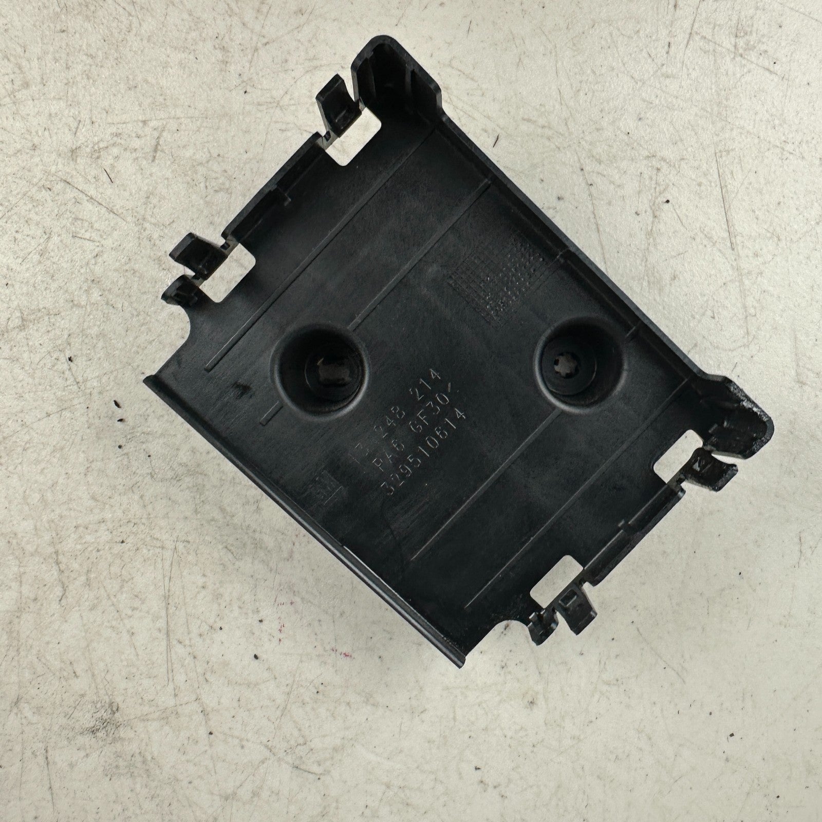 2014-19 CHEVROLET CORVETTE C7 KEYLESS ENTRY ANTENNA MODULE BRACKET 13248214 OEM