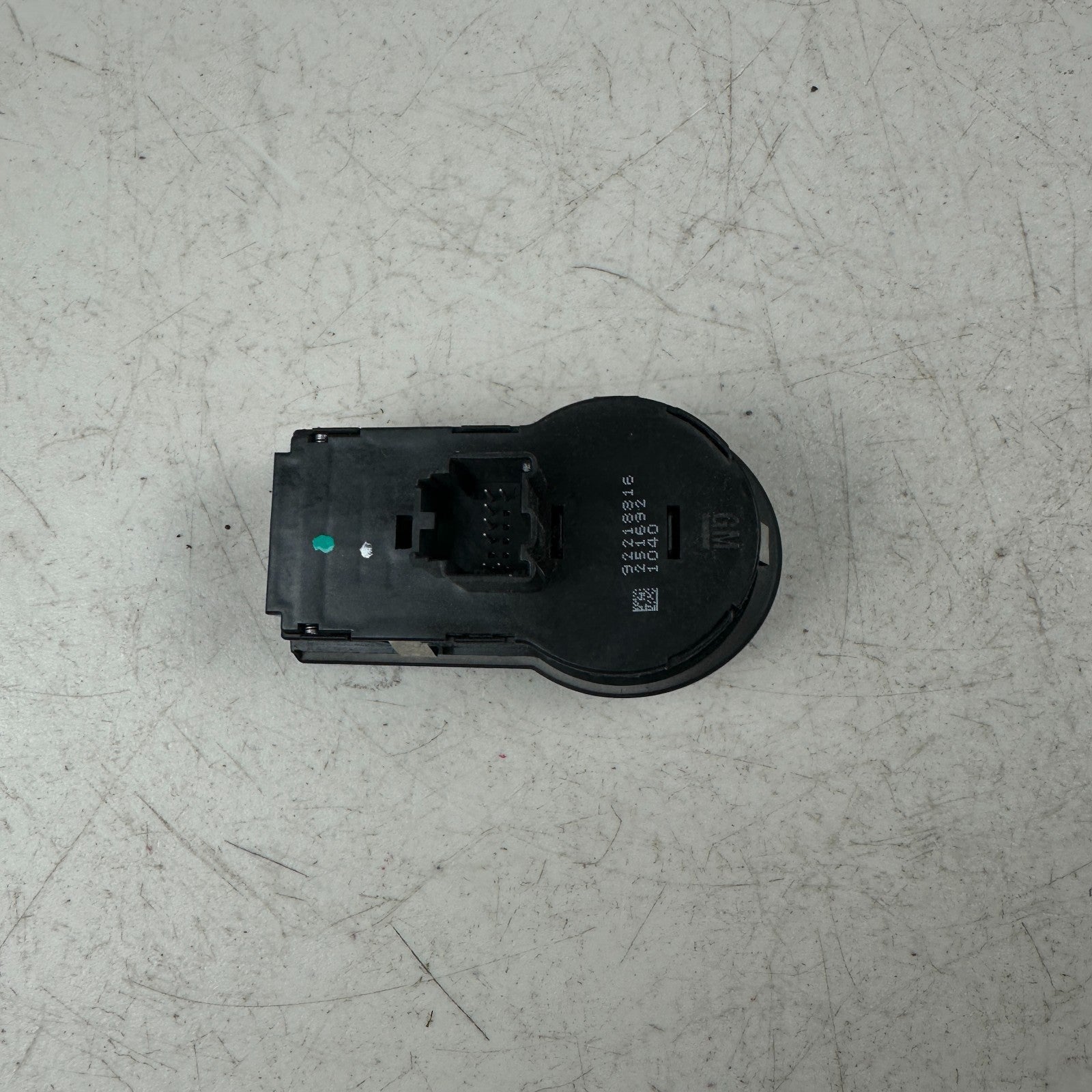 2010-2015 CHEVROLET CAMARO HEADLIGHT LAMP CONTROL SWITCH BLACK 92218816 OEM
