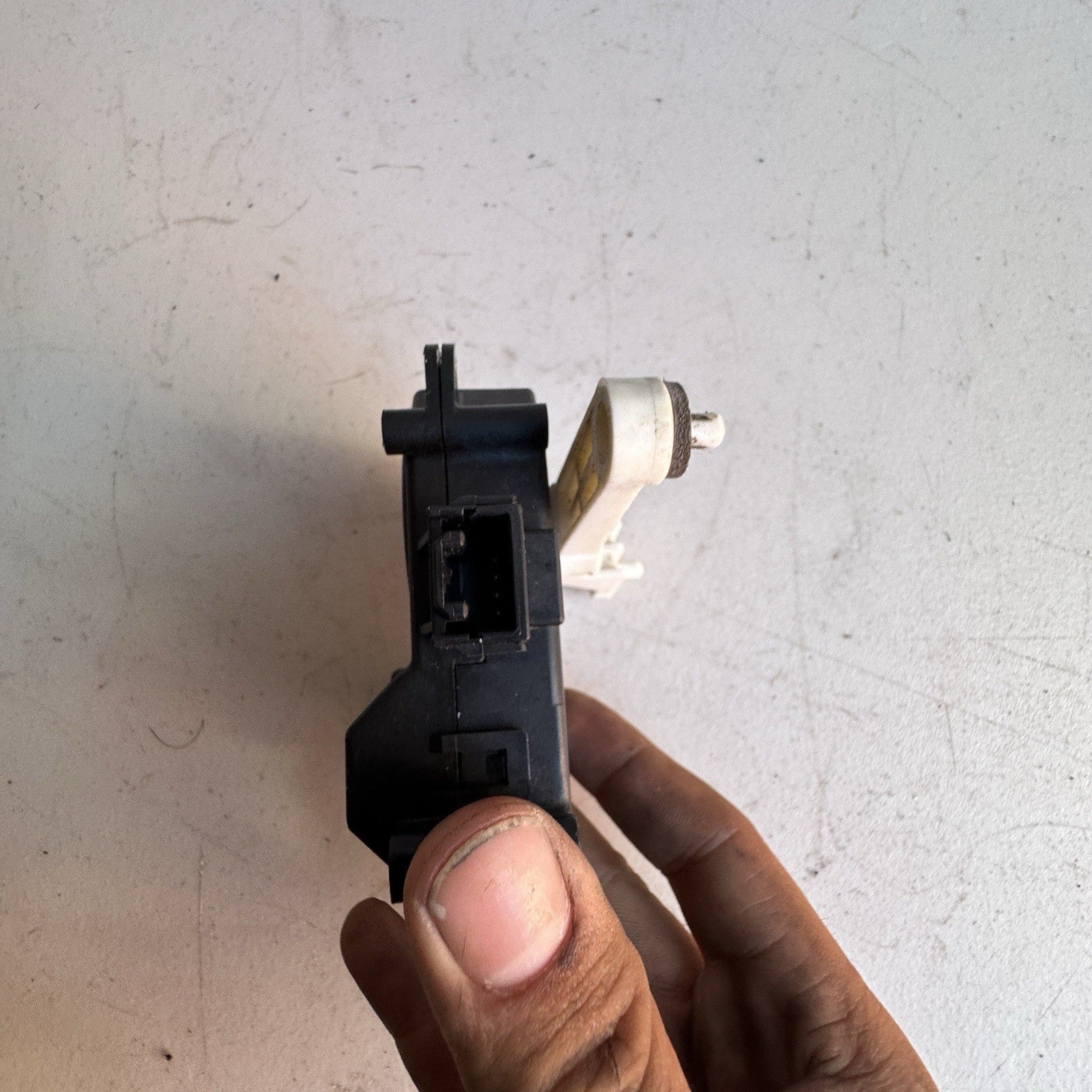 04 05 06 07 08 09 TOYOTA PRIUS A/C HEATER ACTUATOR OEM 063800-0240