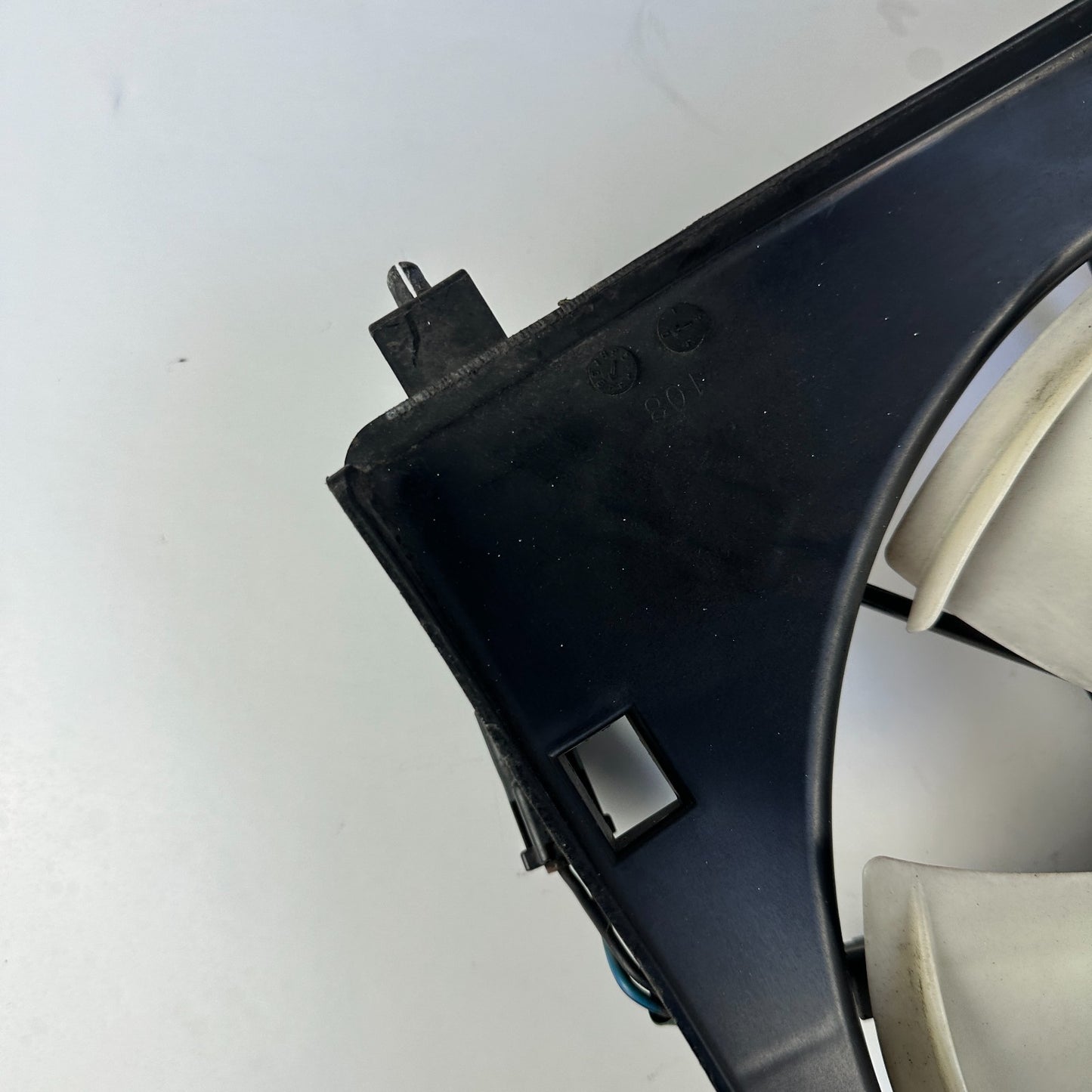 2013-2017 HONDA ACCORD ENGINE RADIATOR COOLING FAN BLADE MOTOR ASSEMBLY OEM