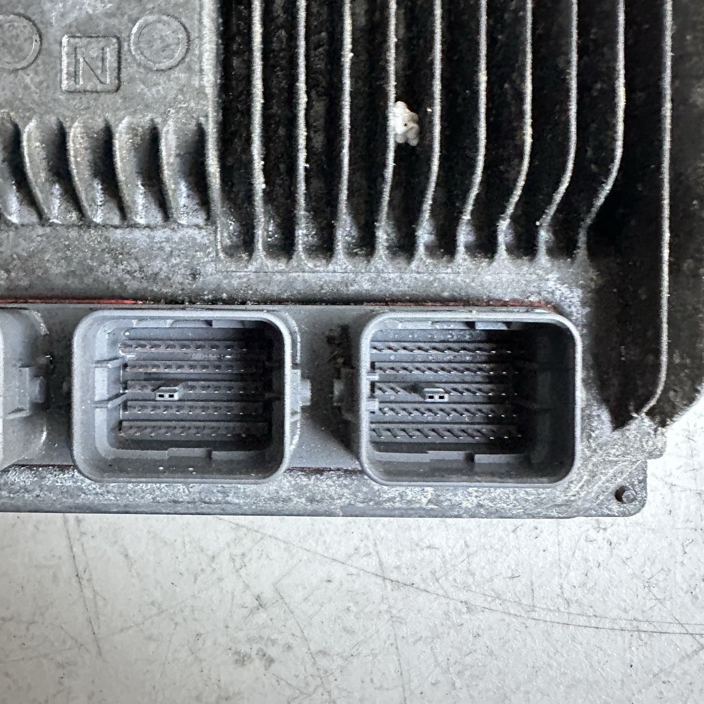 2015 Honda Accord Computer ECM Brainbox ECU OEM 37820- 5A1- L74 USED