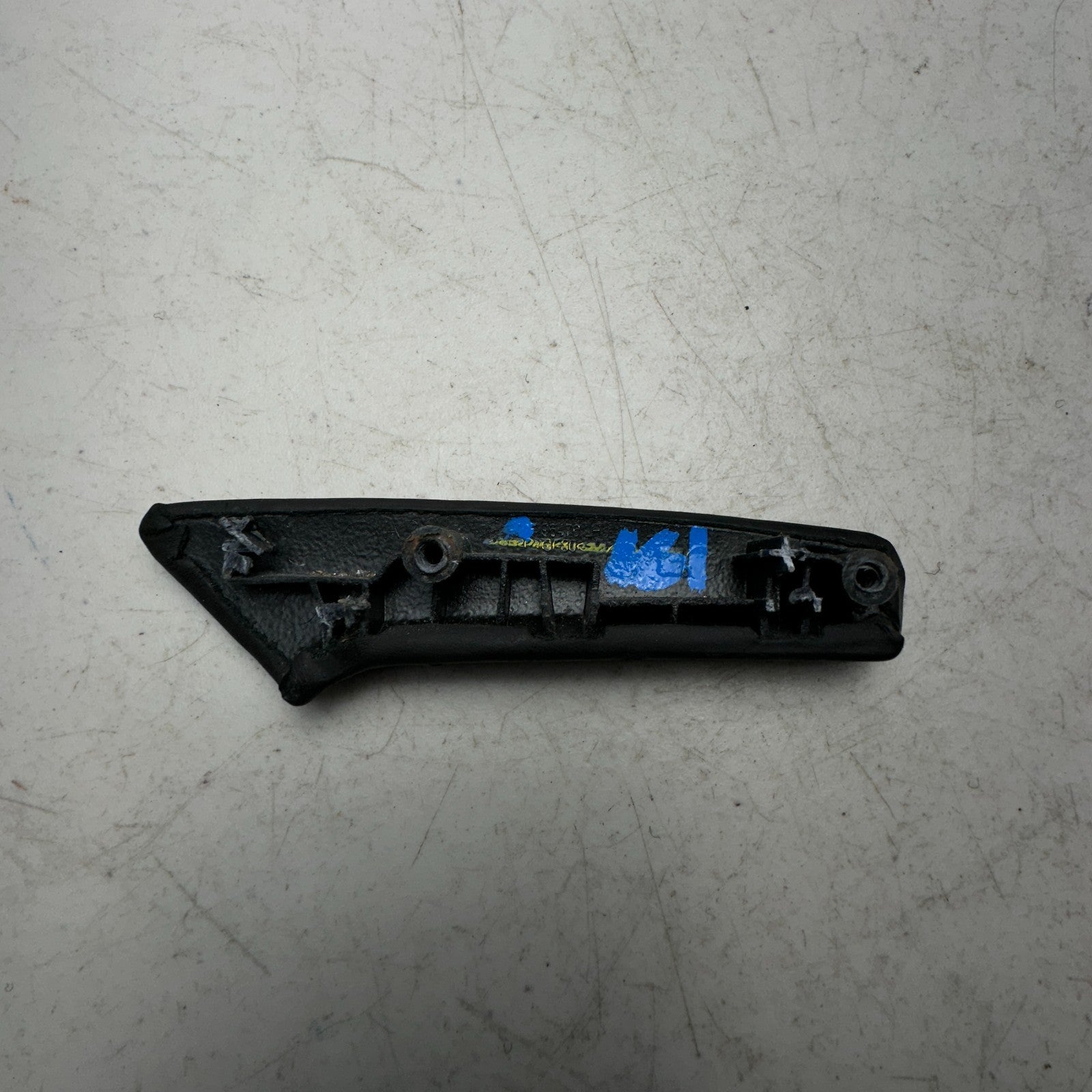 2014-2019 CHEVROLET CORVETTE C7 DASH DASHBOARD LEFT SIDE GRIP GRAB HANDLE OEM