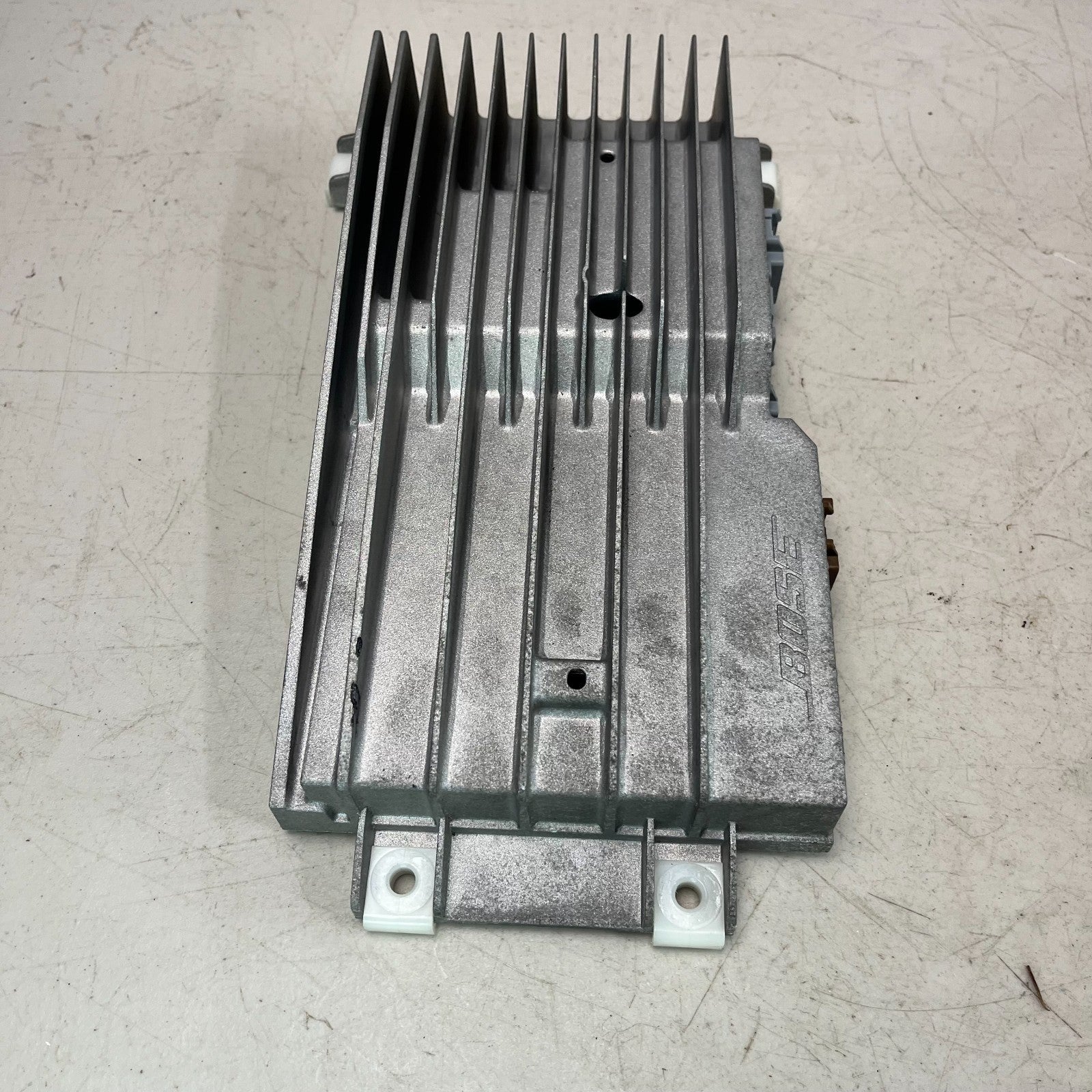 2008-2015 CADILLAC CTS-V RADIO AUDIO EQUIPMENT AMPLIFIER AMP UNIT 25921142 OEM