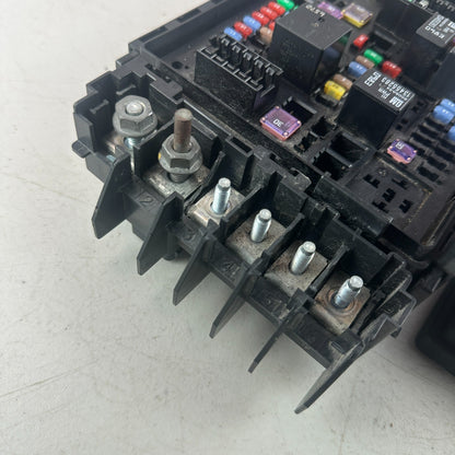 2018 CHEVROLET CAMARO ENGINE COMPARTMENT FUSE BOX RELAY BLOCK 84044721 OEM