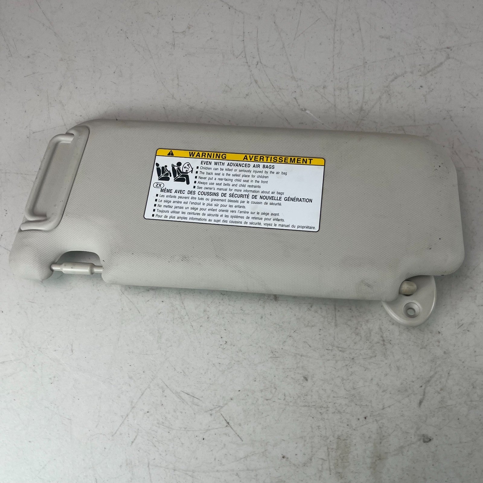 2020-2025 TOYOTA COROLLA FRONT RIGHT SIDE SUNVISOR SUN VISOR GRAY TW232-81010