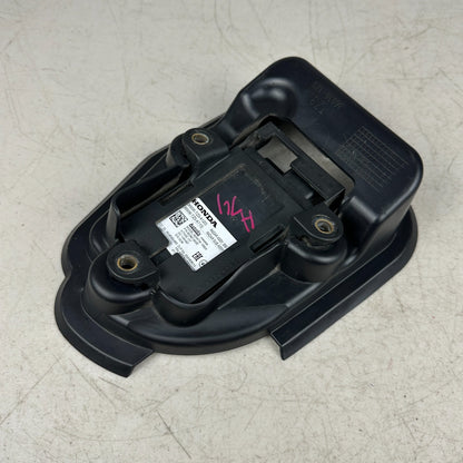 15-17 ACURA TLX LEFT SIDE BLIND SPOT SENSOR MODULE W/ BRACKET 36935-TZ3-A120 OEM