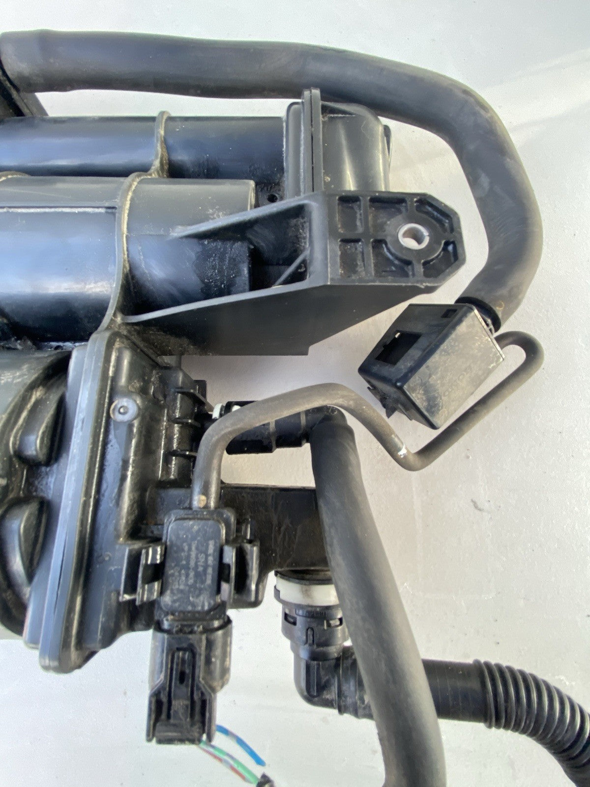 13 14 15 16 17 HONDA ACCORD Evaporator Canister 3.5l fwd
