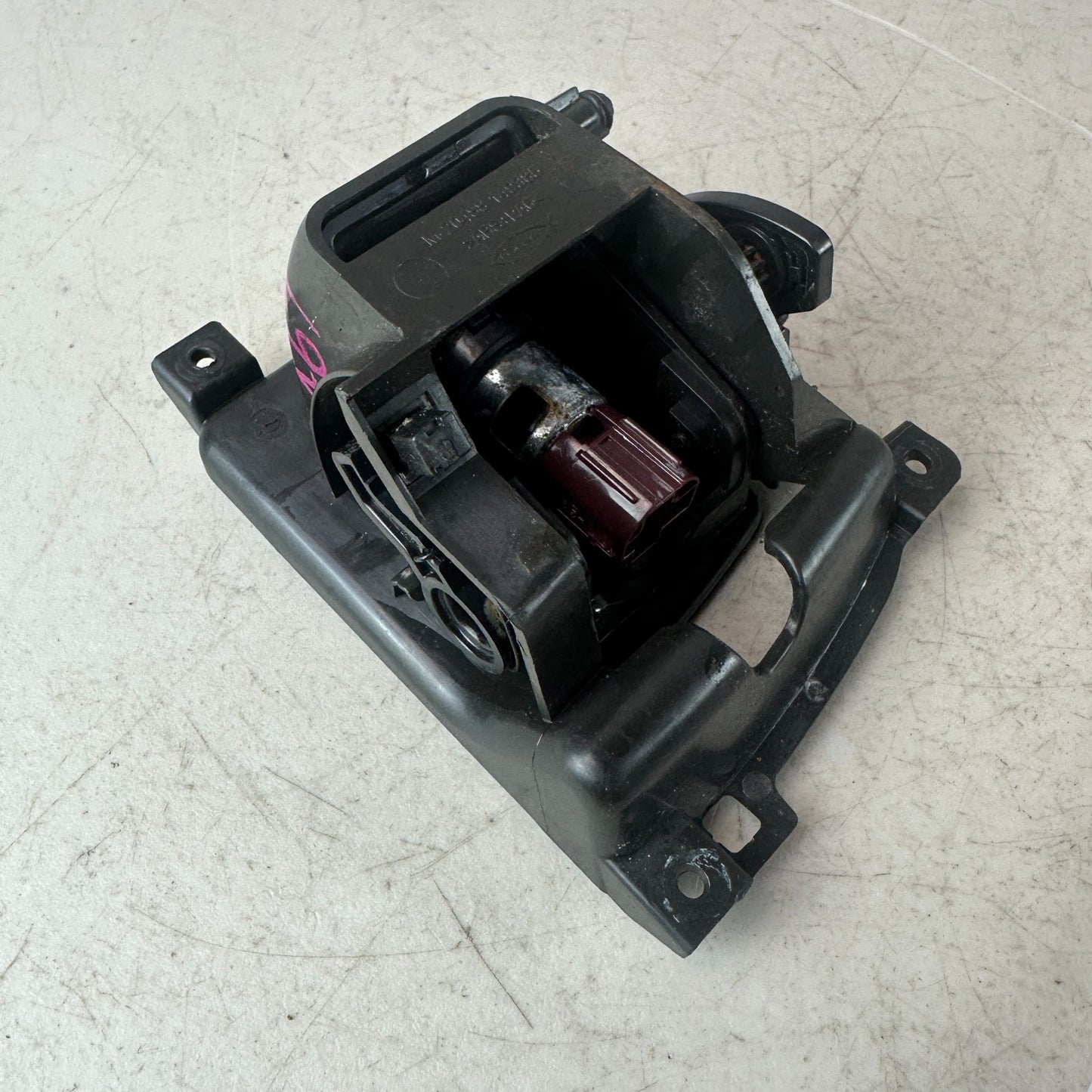 2014-2019 CHEVY CORVETTE FRONT CONSOLE ASHTRAY CIGARETTE LIGHTER COMPARTMENT OEM