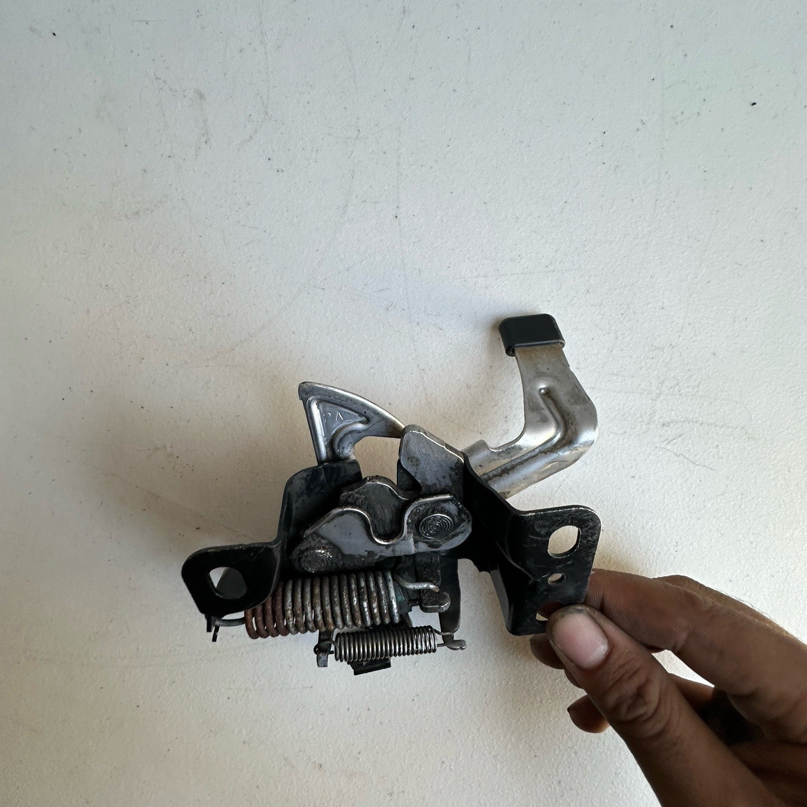 2013-17 Honda Accord Hood Latch Used OEM