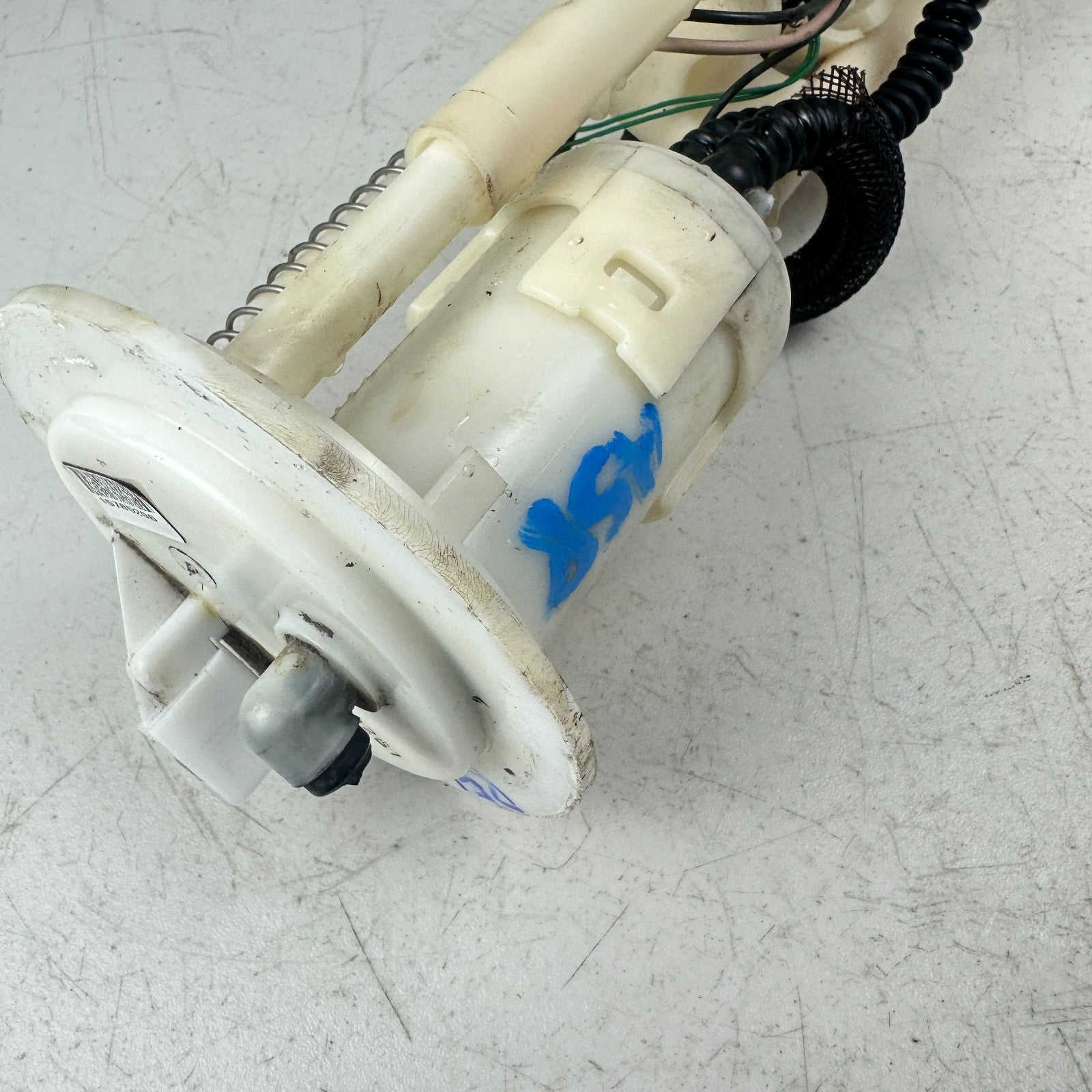 05-13 CHEVROLET CORVETTE CADILLAC XLR LEFT FUEL PUMP MODULE ASSEMBLY TANK OEM