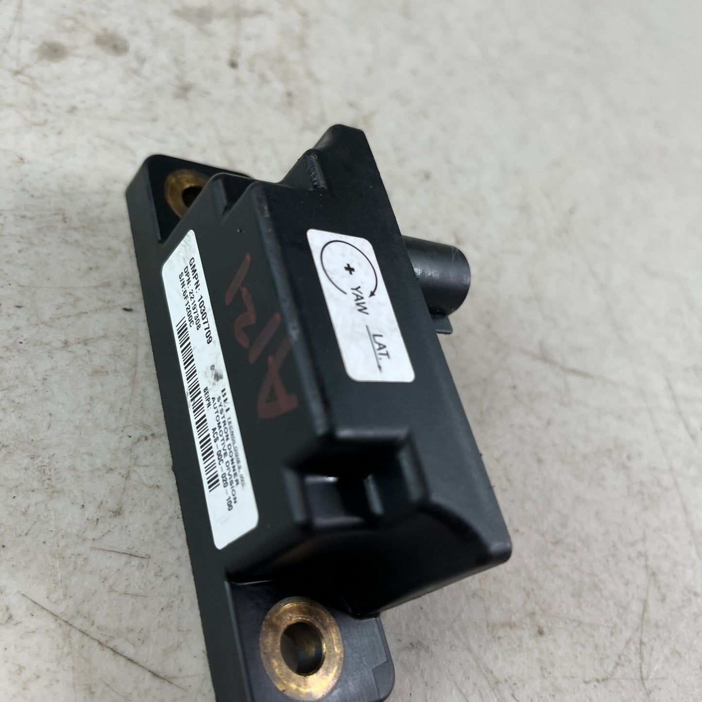 2005-2013 CHEVROLET CORVETTE C6 STABILITY CONTROL YAW RATE SENSOR OEM 10307709