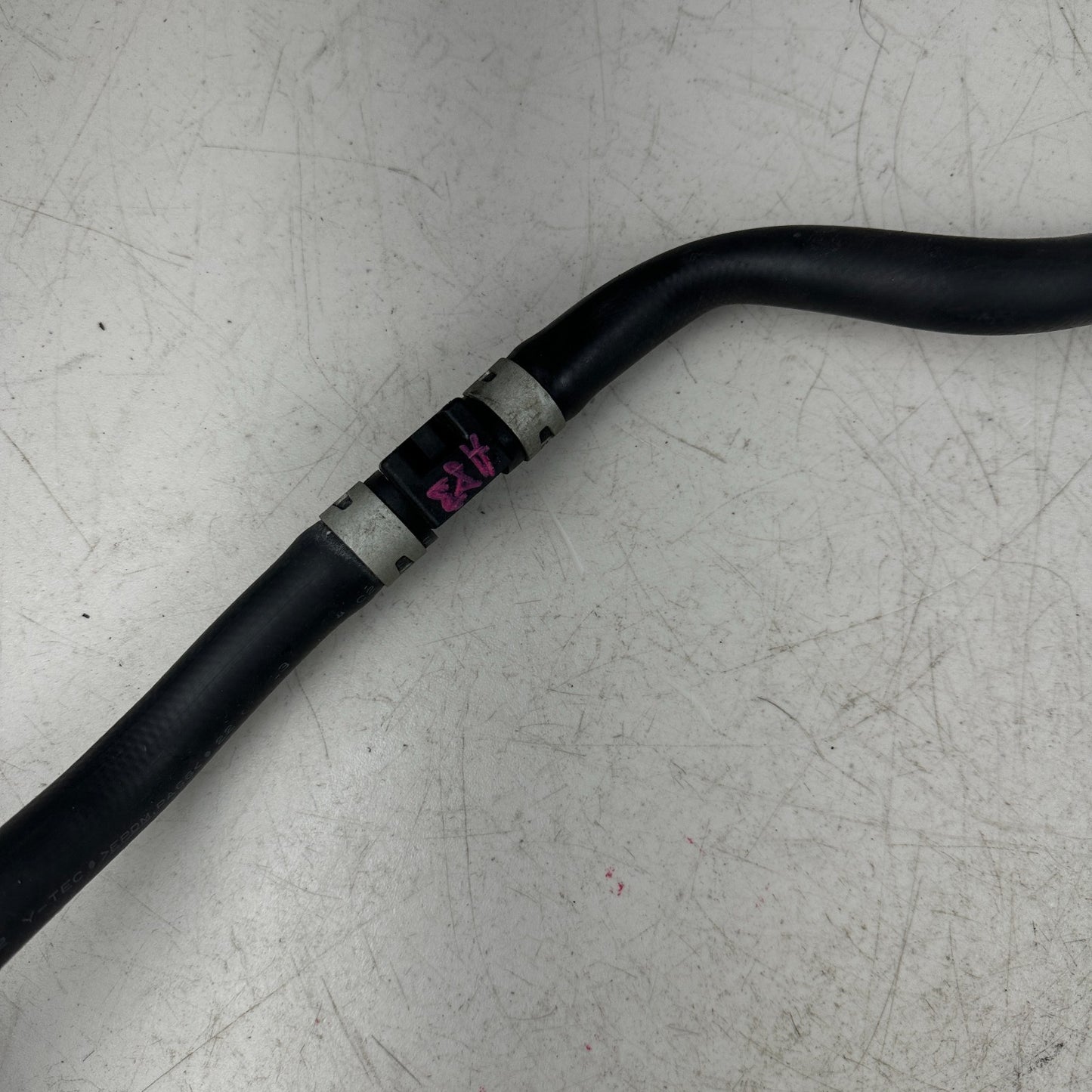 2010-2023 CHEVROLET  TRAVERSE BUICK  ENCLAVE GMC ACADIA  INLET HEATER  HOSE OEM