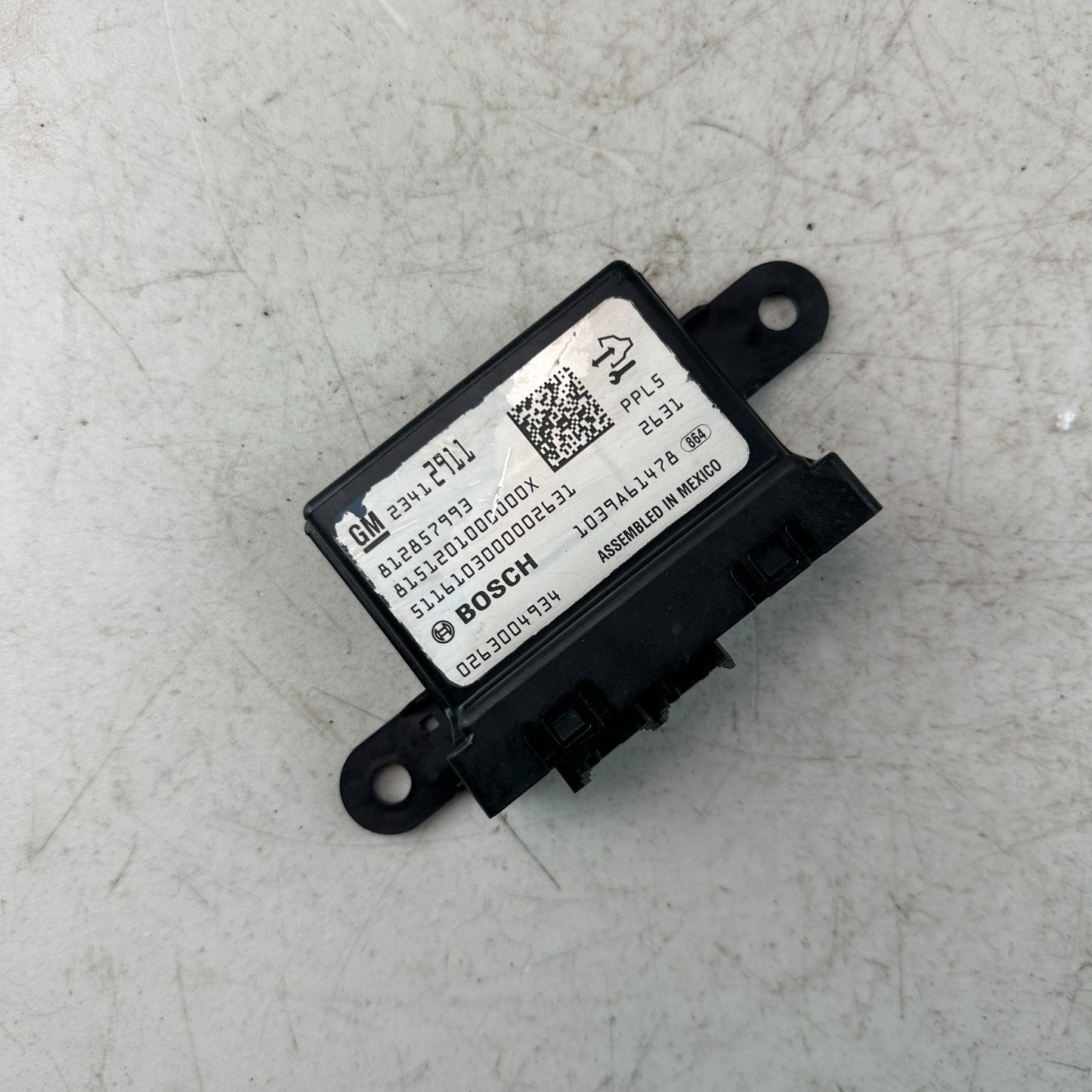 2016-2019 CHEVROLET CAMARO PARK PARKING ASSIST CONTROL MODULE UNIT 23412911 OEM