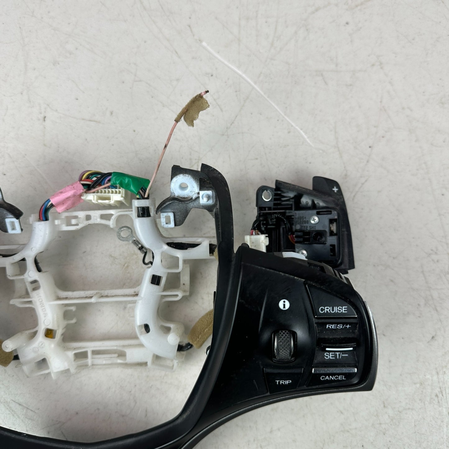 2014-2020 ACURA RLX STEERING WHEEL AUDIO CRUISE CONTROL SWITCH W/ PADDLE SHIFTER