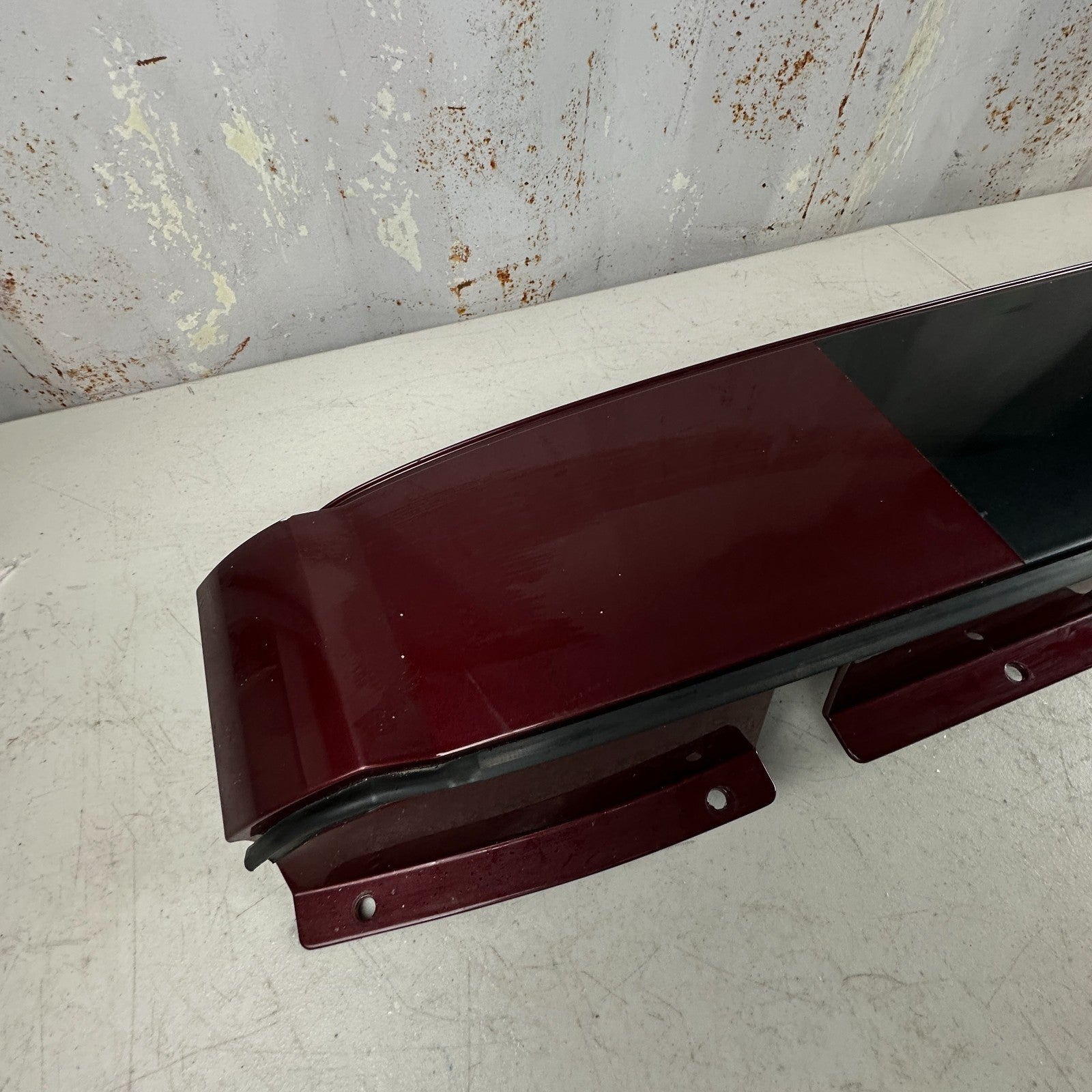 14-19 CHEVY CORVETTE REAR HARD TOP ROOF EXTENSION COVER PANEL LONG BEACH RED OEM