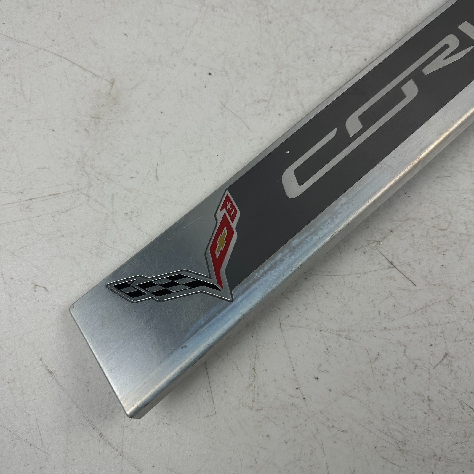 2014-2019 CHEVROLET CORVETTE C7 DOOR SILL SCUFF ENTRY PLATE TRIM 22789326 OEM