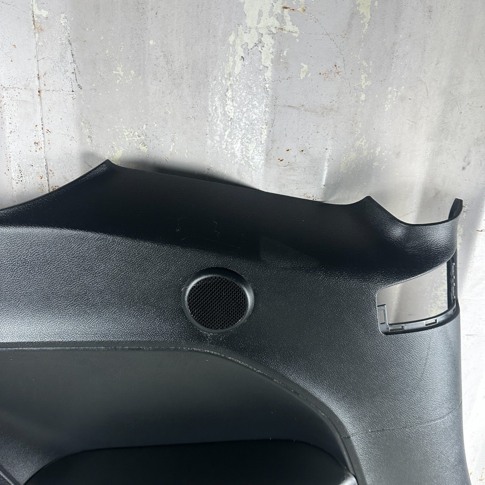 2015-2023 DODGE CHALLENGER REAR LEFT DRIVER SIDE DOOR TRIM PANEL 5RG67DX9AC OEM