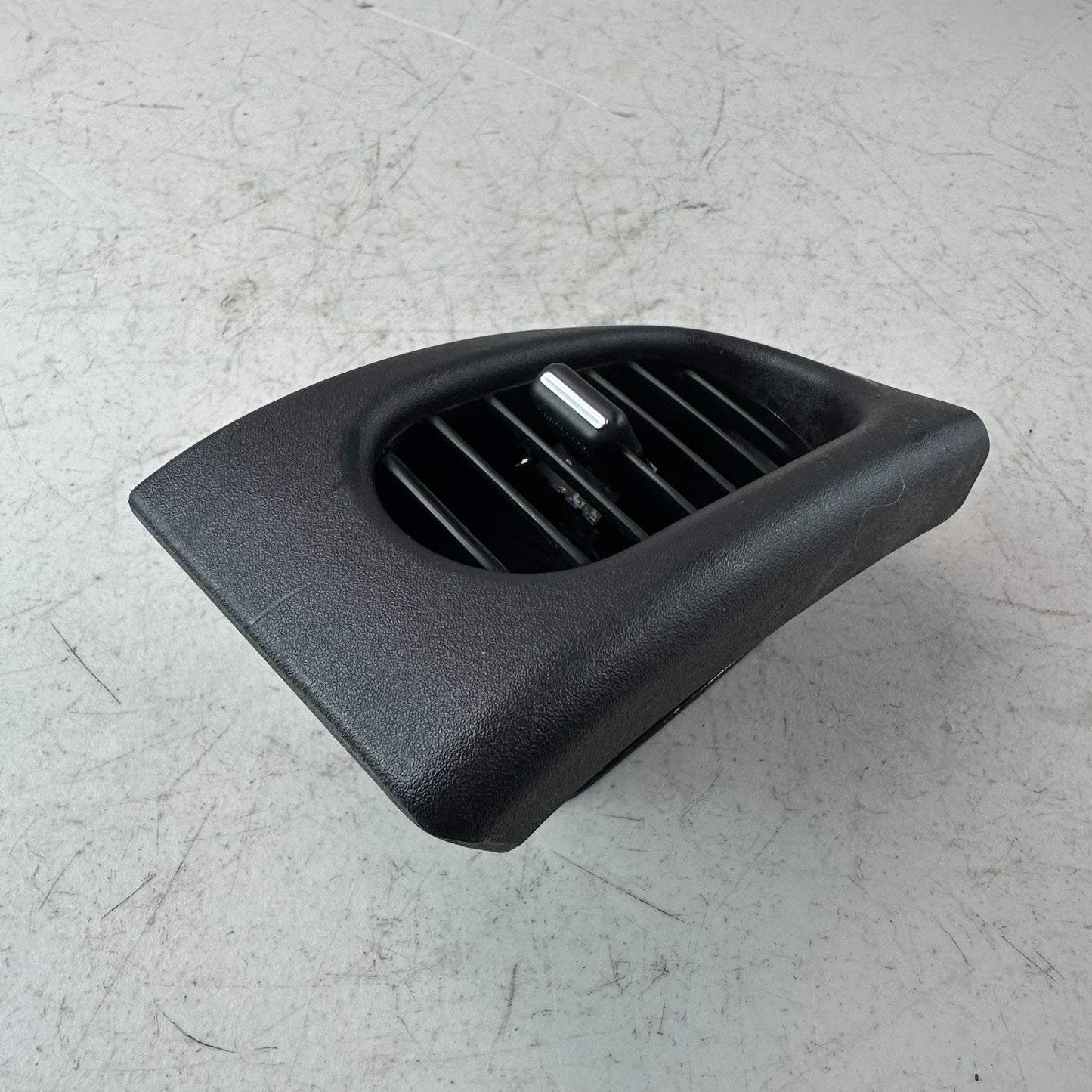 05-13 Chevrolet Corvette C6 Right Passenger Side Dashboard AC A/C Air Vent OEM