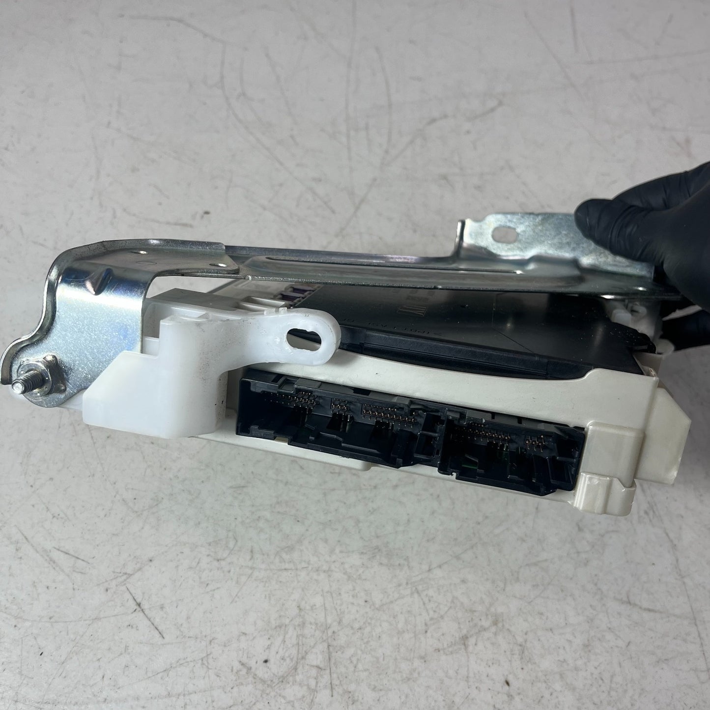2021-2022 TOYOTA COROLLA MULTIPLEX NETWORK JUNCTION BOX MODULE 82730-12Z30 OEM
