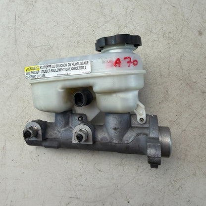 05-13 CHEVROLET CORVETTE C6 BRAKE MASTER CYLINDER WITH RESERVOIR TANK 15770192