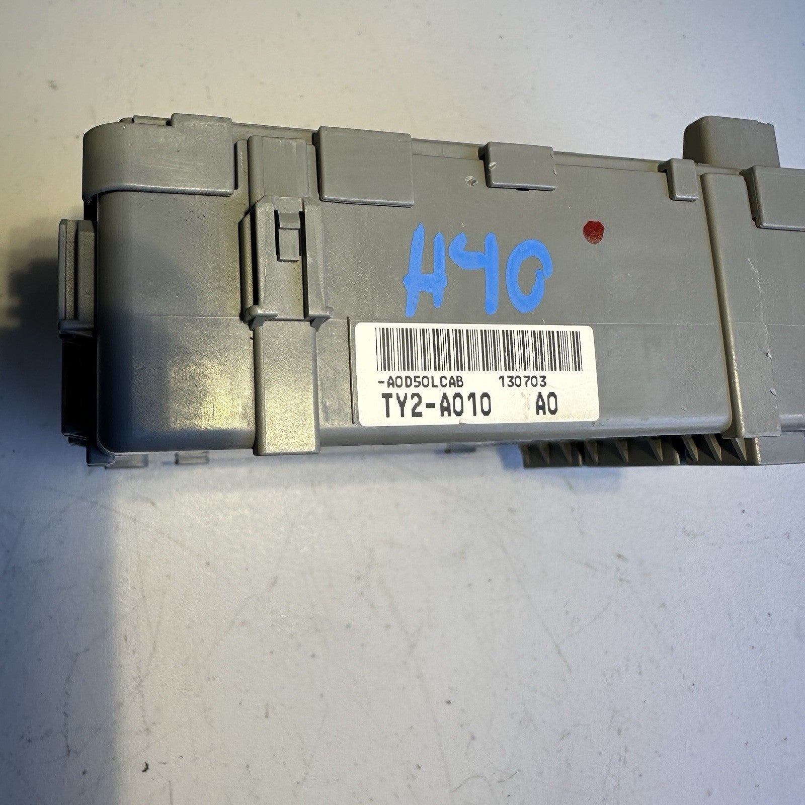 2014-2017 Acura RLX OEM Left Front Dash Fuse Box Module Junction Box TY2-A010