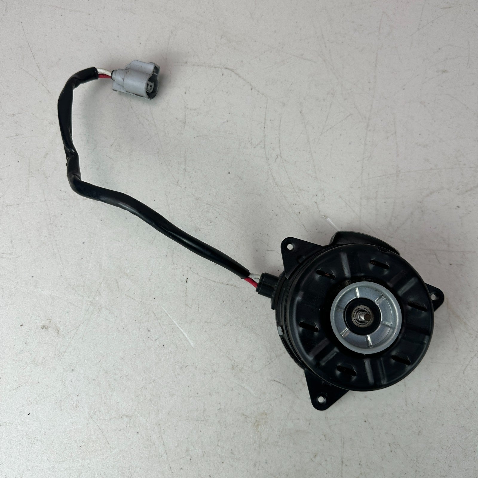 2020-2025 TOYOTA COROLLA FRONT ENGINE RADIATOR COOLING FAN MOTOR 268000-5160 OEM
