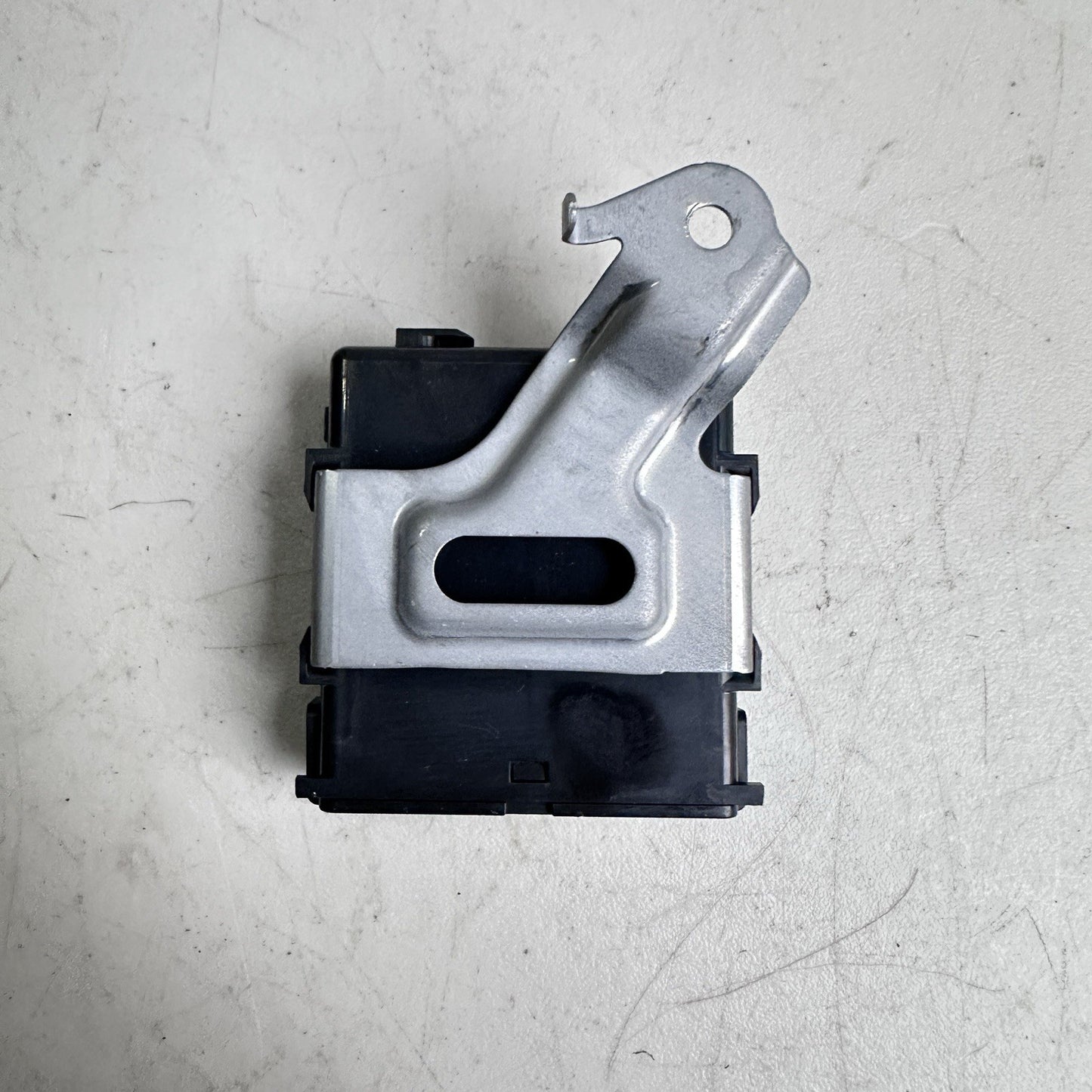 20-23 Toyota Corolla Front Windshield Wiper System Control Module 85940-12230