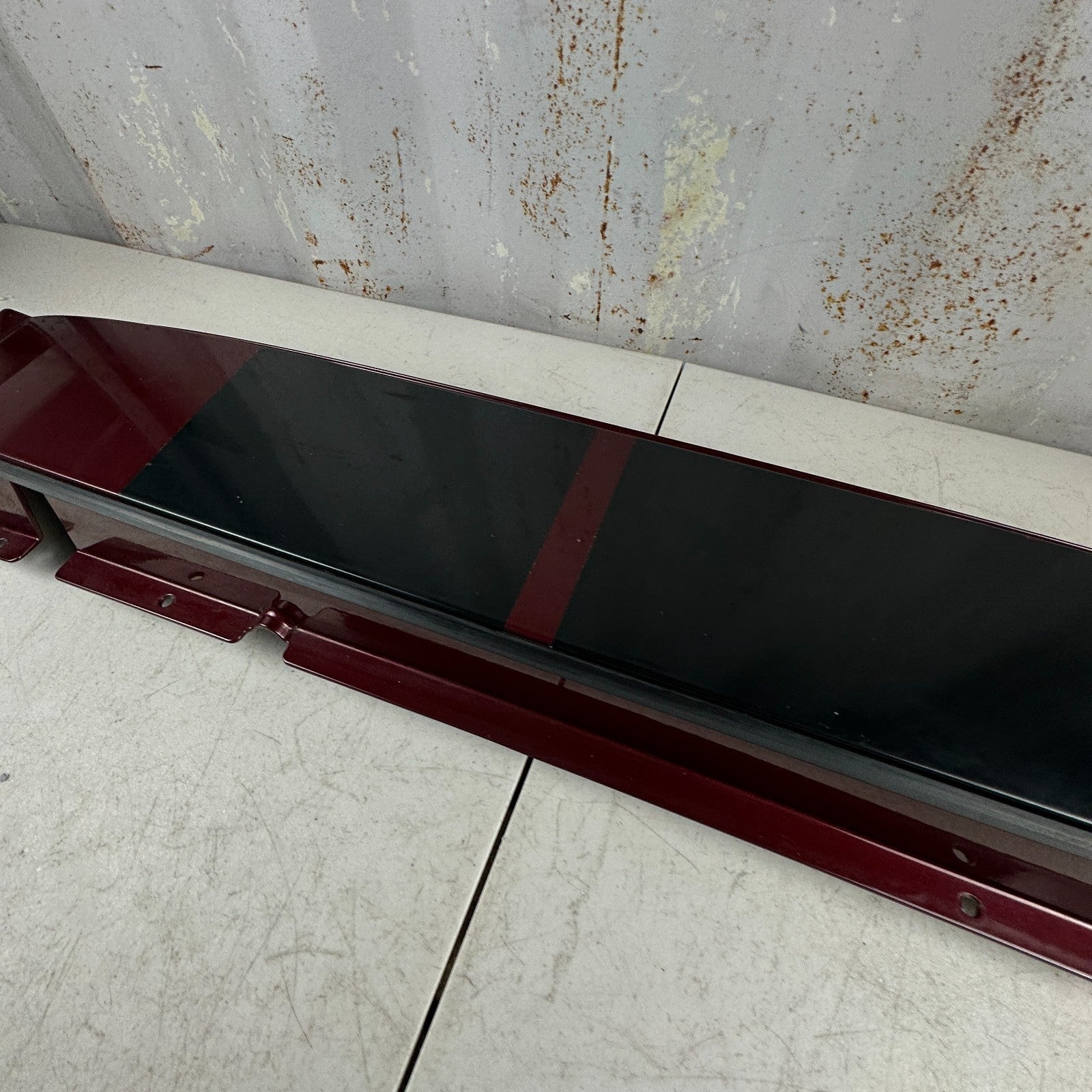14-19 CHEVY CORVETTE REAR HARD TOP ROOF EXTENSION COVER PANEL LONG BEACH RED OEM