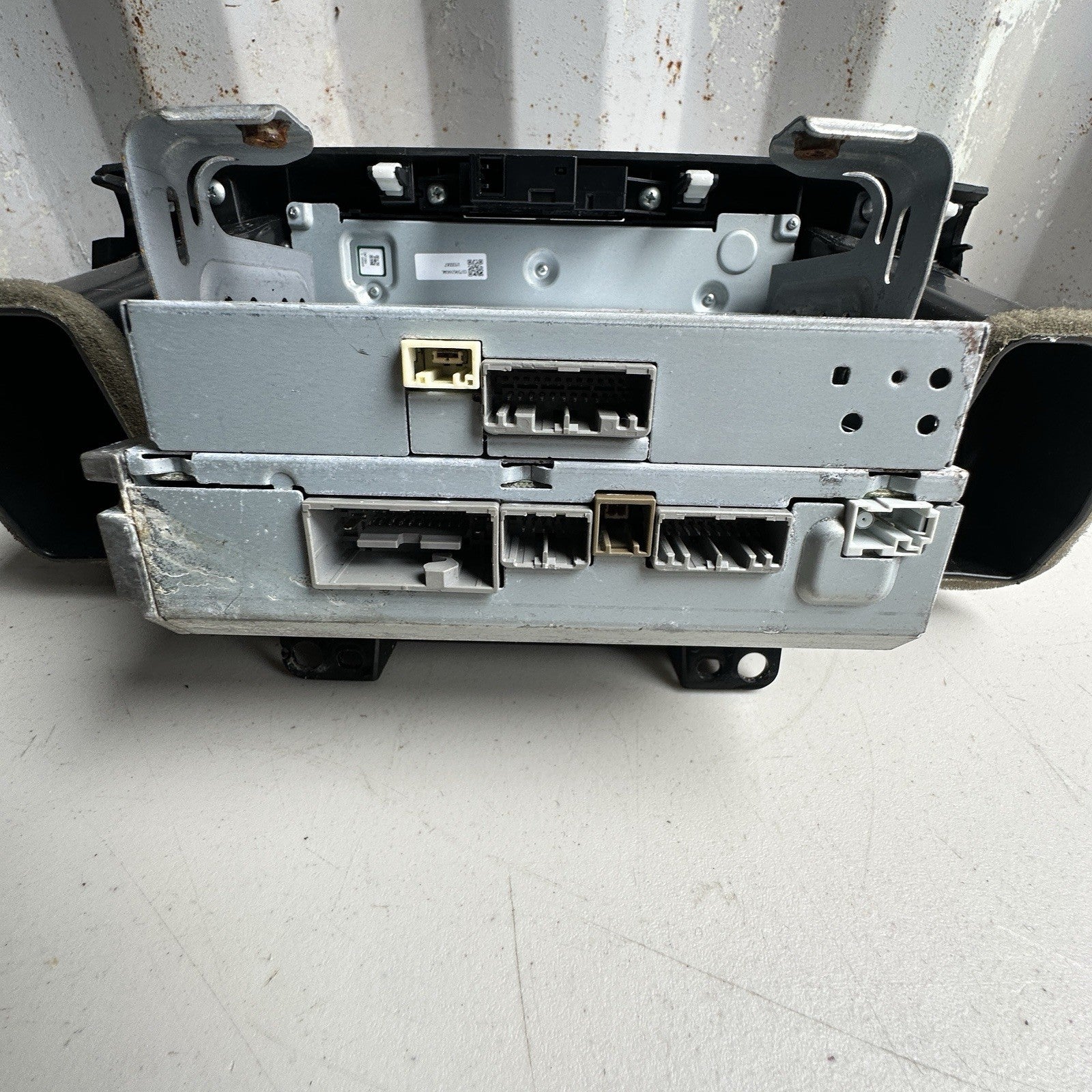 2013-15 Honda Accord AM FM Radio Single Disc CD Player w Bezel 39100-T2A-A320