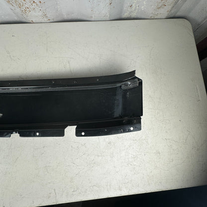 2014-2019 CHEVROLET CORVETTE C7 REAR ROOF EXTENSION COVER PANEL 23316884 OEM