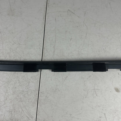 2014-2019 CHEVROLET CORVETTE C7 WINDSHIELD UPPER HEAD TRIM MOLDING COVER OEM