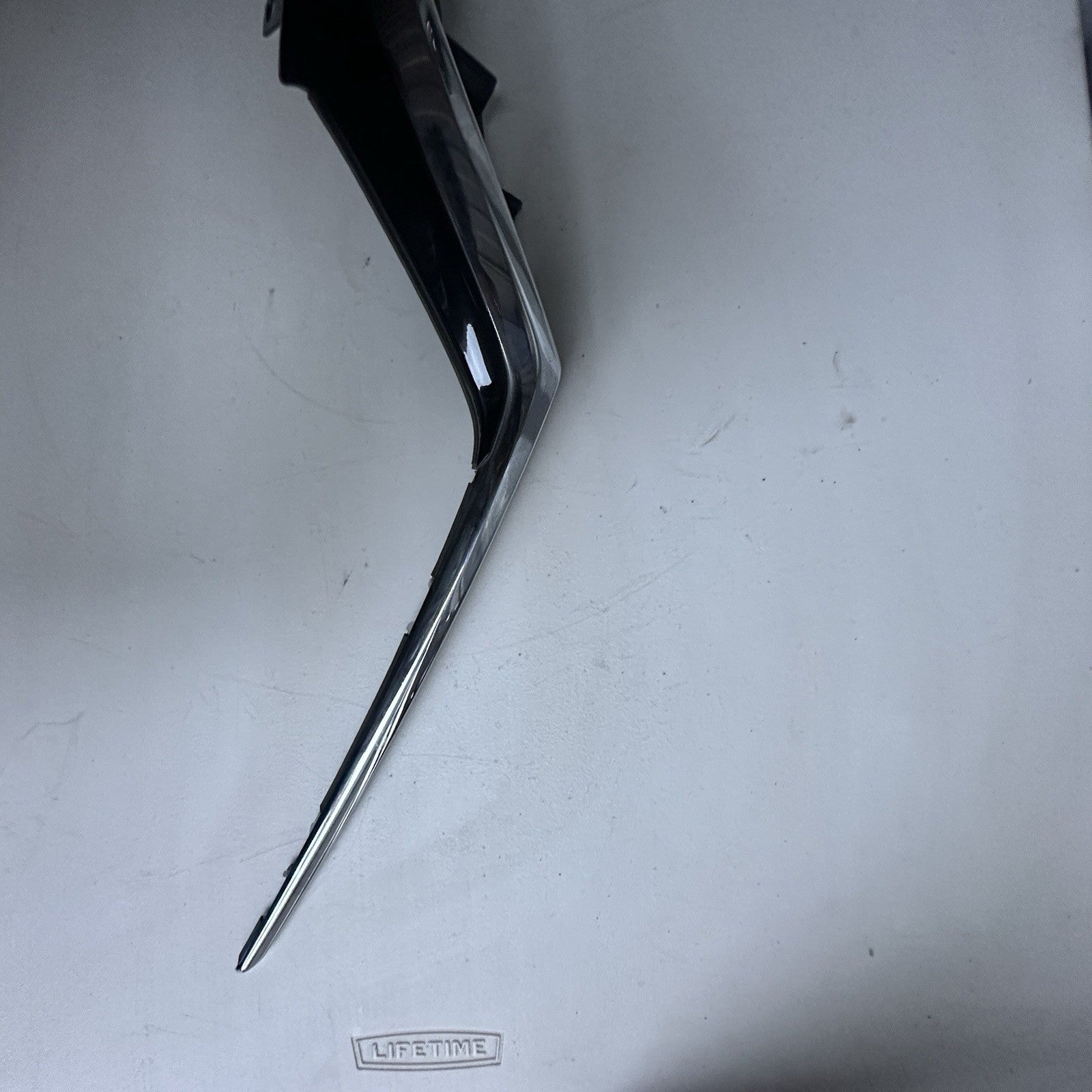 2020 2021 2022 HONDA CRV FRONT RH PASSENGER GRILLE GRILL TRIM MOLDING OEM