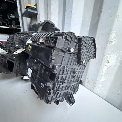2020 - 2024 TOYOTA COROLLA HVAC AC CLIMATE HEATER BLOWER MOTOR HOUSING BOX OEM