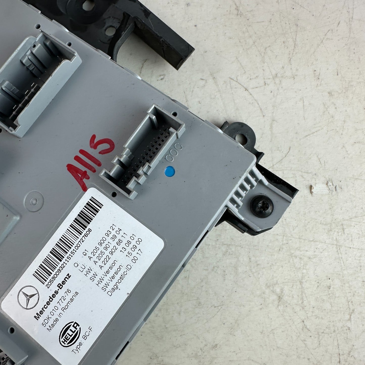 2015-2021 MERCEDES W205 C300 FRONT SAM FUSE BOX CONTROL MODULE A2059009321 OEM