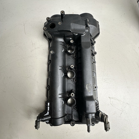 12-14 HYUNDAI GENESIS 3.8L Santa Fe 3.3L RIGHT SIDE VALVE COVER 22420-3CGA0 OEM