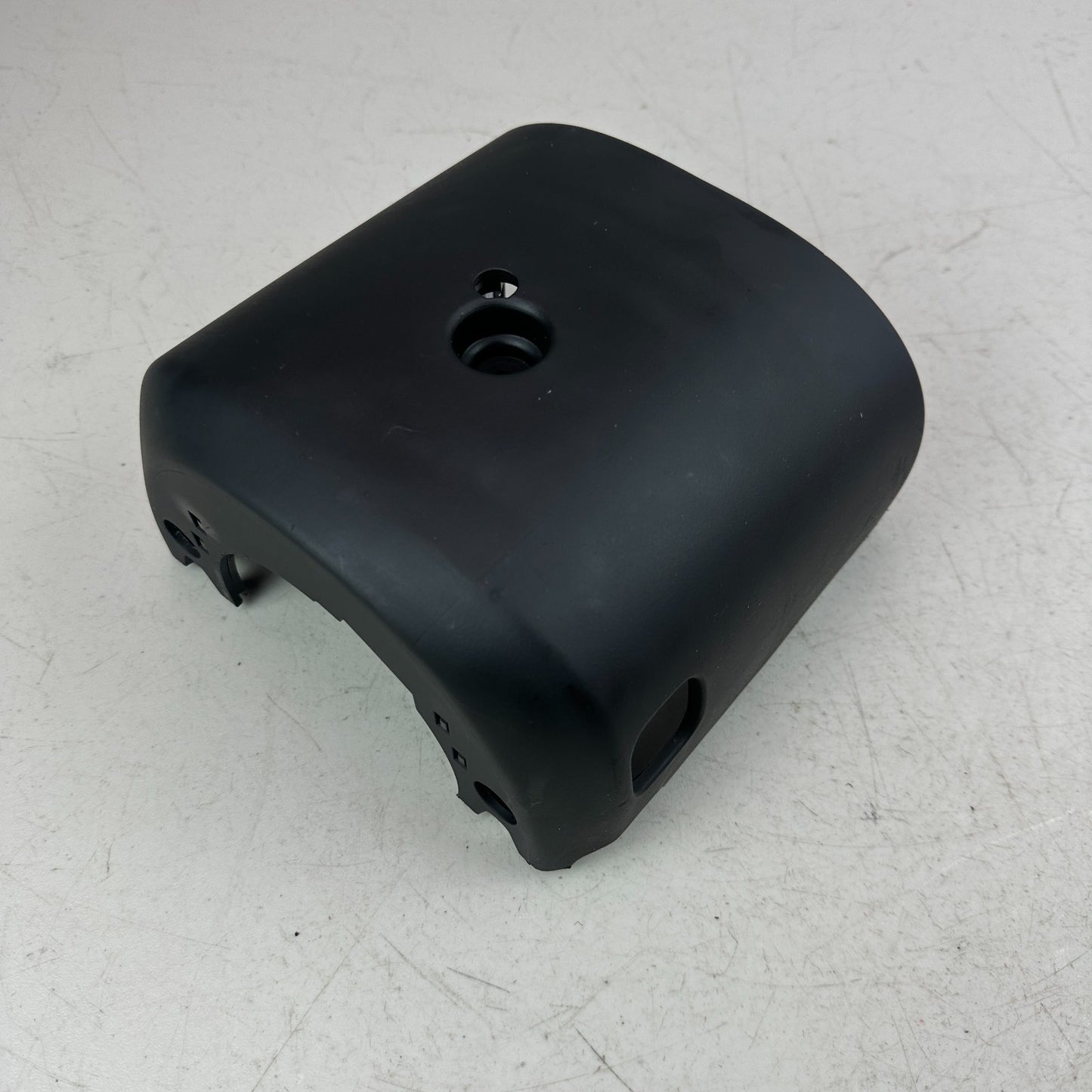 14-19 CORVETTE STEERING COLUMN HOUSING LOWER COVER TRIM W/ ANTI-THEFT MODULE OEM
