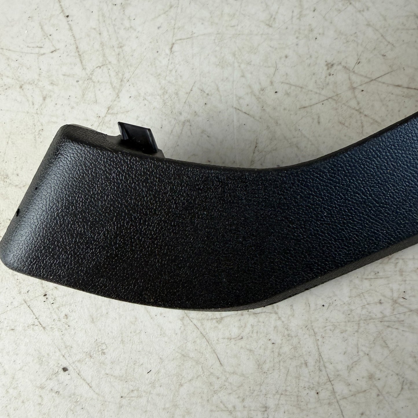 2016-2024 CHEVROLET CAMARO FRONT LEFT SIDE CENTER CONSOLE TRIM COVER PANEL OEM