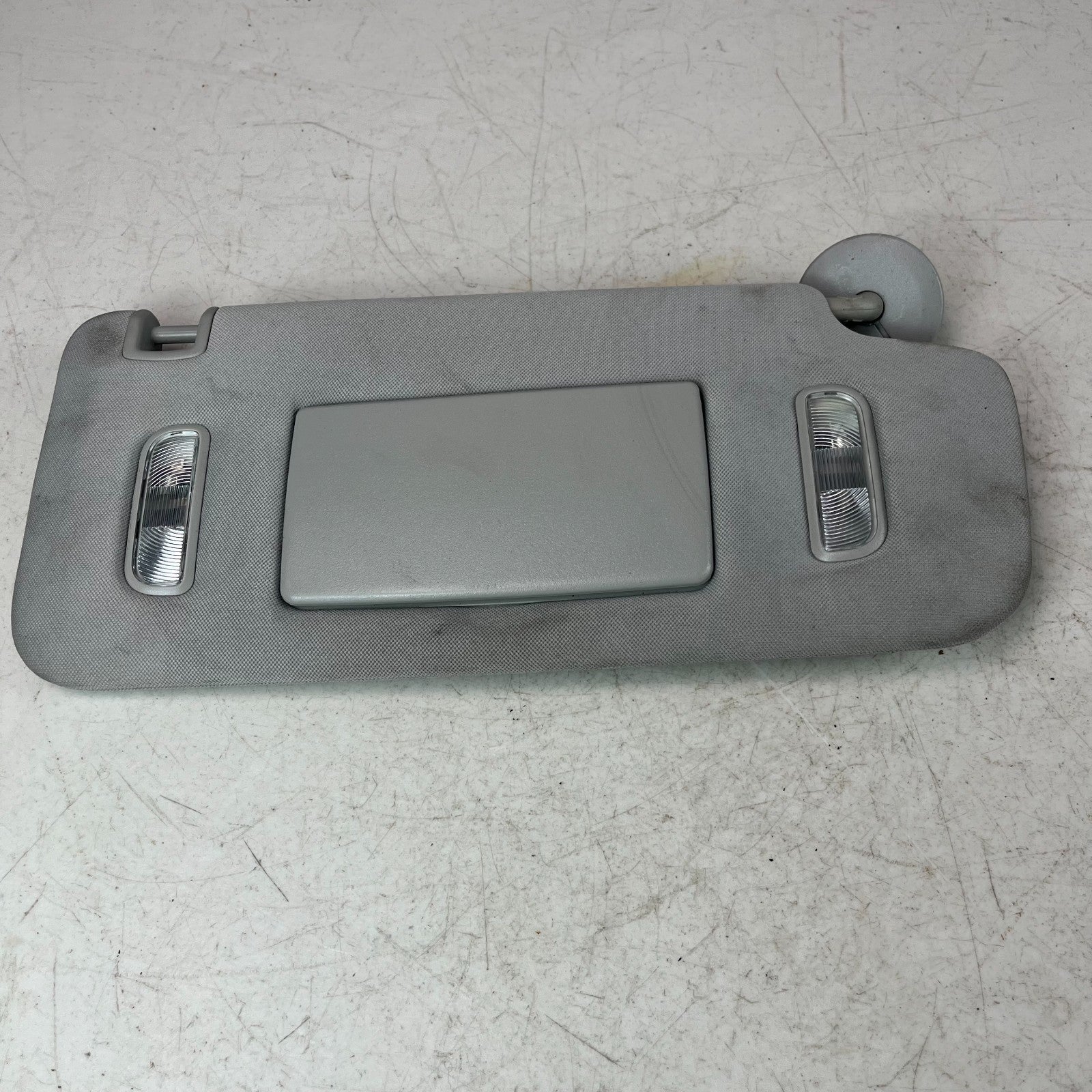 2008-2015 CADILLAC CTS-V FRONT RIGHT SIDE INTERIOR SUNVISOR SUN VISOR SHADE OEM