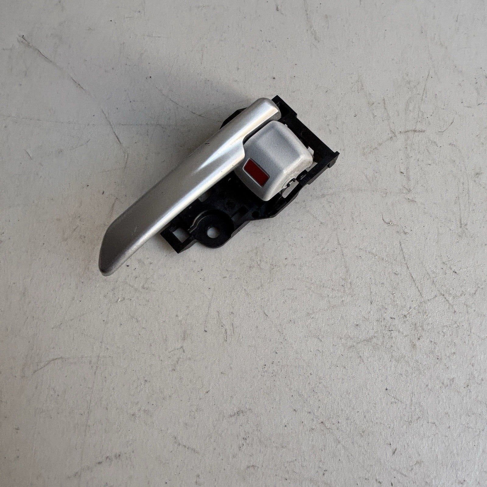 2018-2024 TOYOTA CAMRY FRONT OR REAR DRIVER SIDE DOOR INTERIOR INSIDE HANDLE OEM