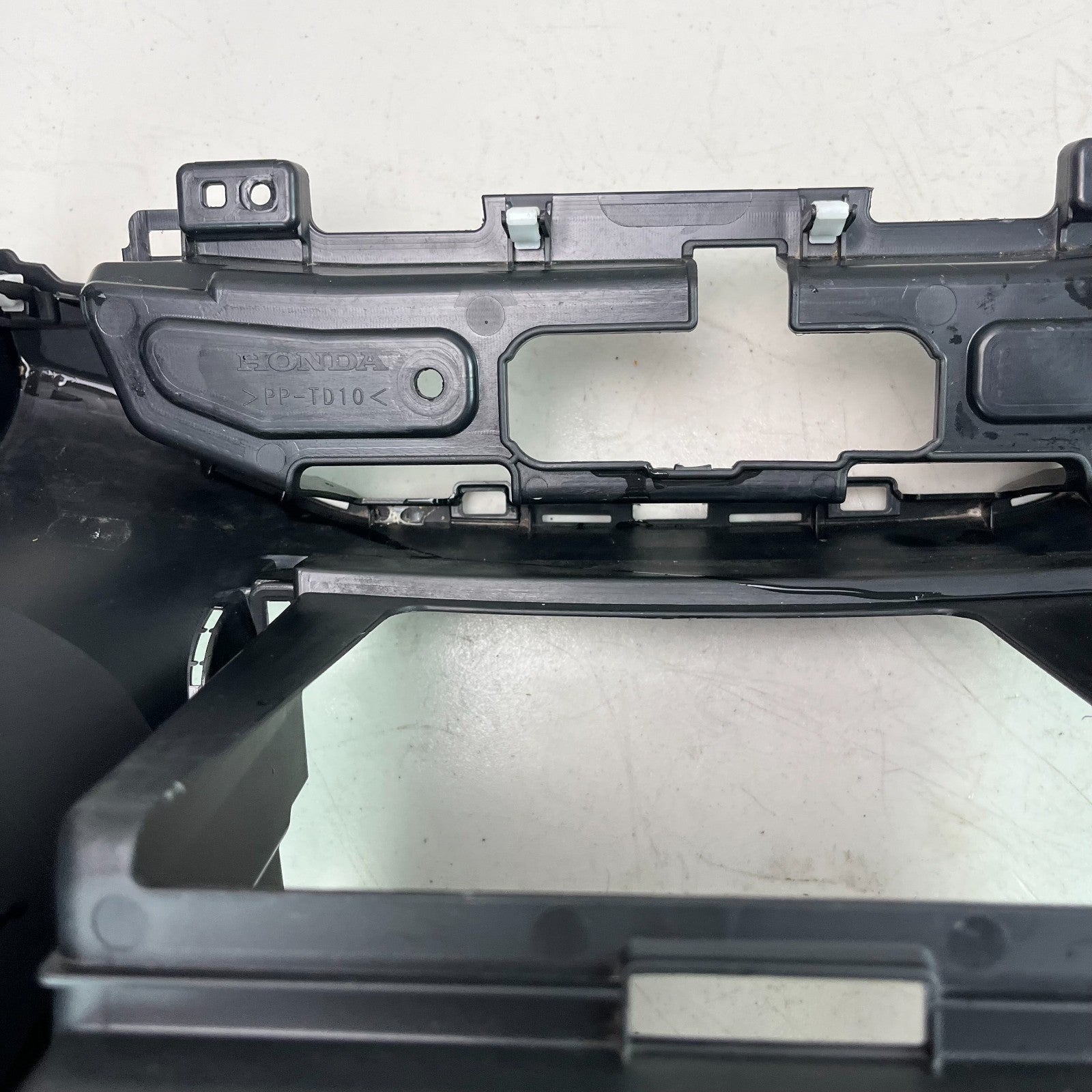 2013-2017 HONDA ACCORD FRONT CENTER DASH STORAGE BOX PANEL ASSY 77290-T2F-A1 OEM