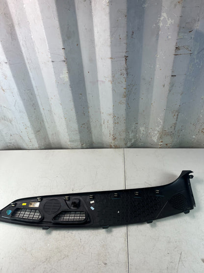 2016-24 CHEVROLET CAMARO DASHBOARD DEFROST GRILLE COVER TRIM PANEL 84081749 OEM