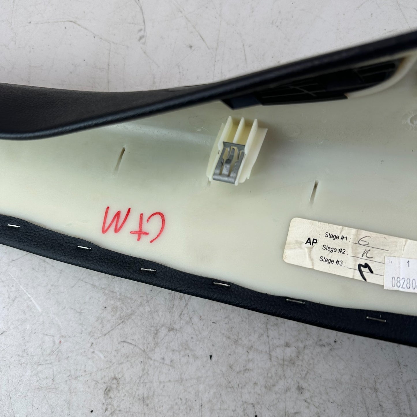 05-13 CHEVROLET CORVETTE C6 WINDSHIELD FRONT LEFT A-PILLAR TRIM COVER PANEL OEM