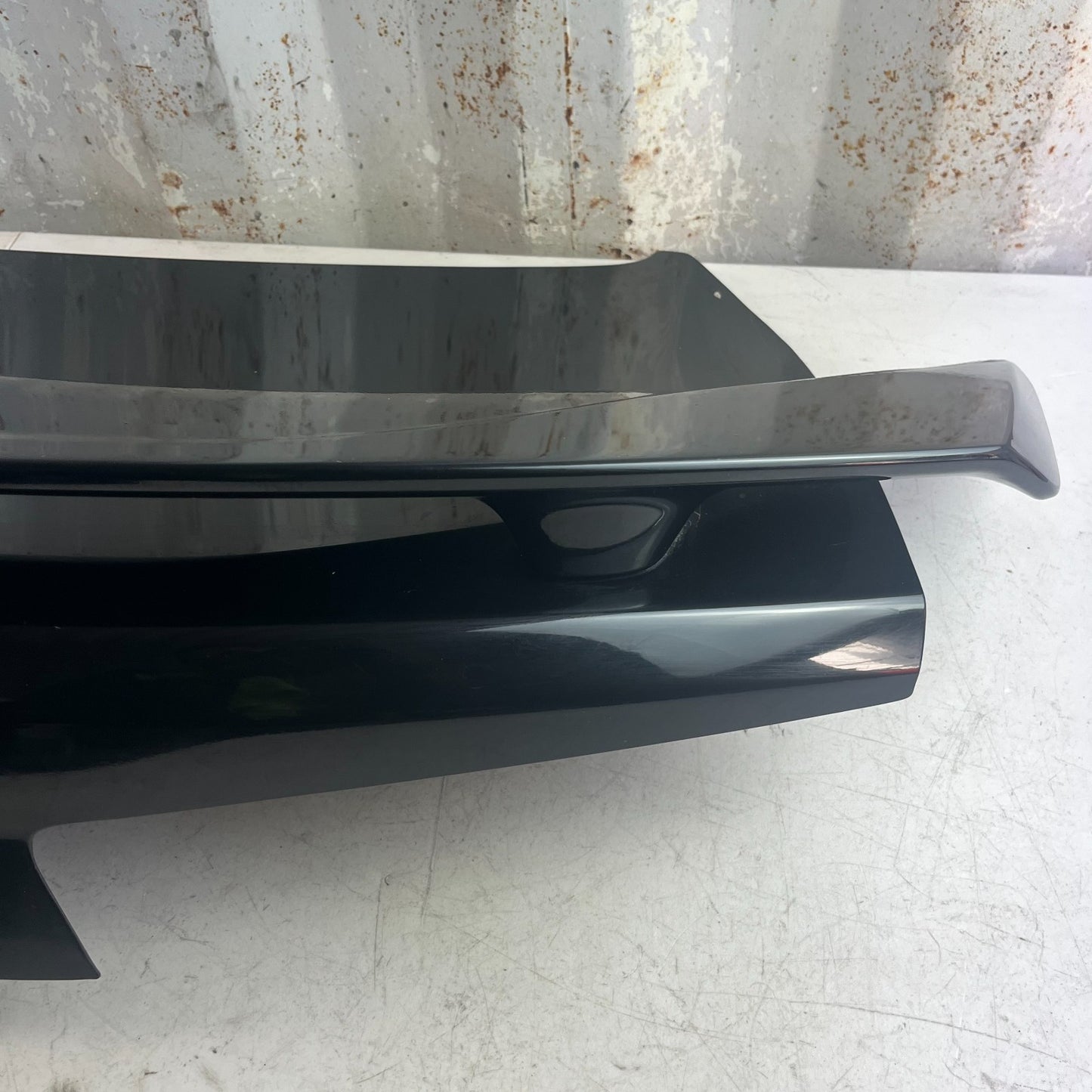 2016-2024 CAMARO SS REAR TRUNK DECK LID PANEL WITH WING SPOILER ASSY BLACK OEM