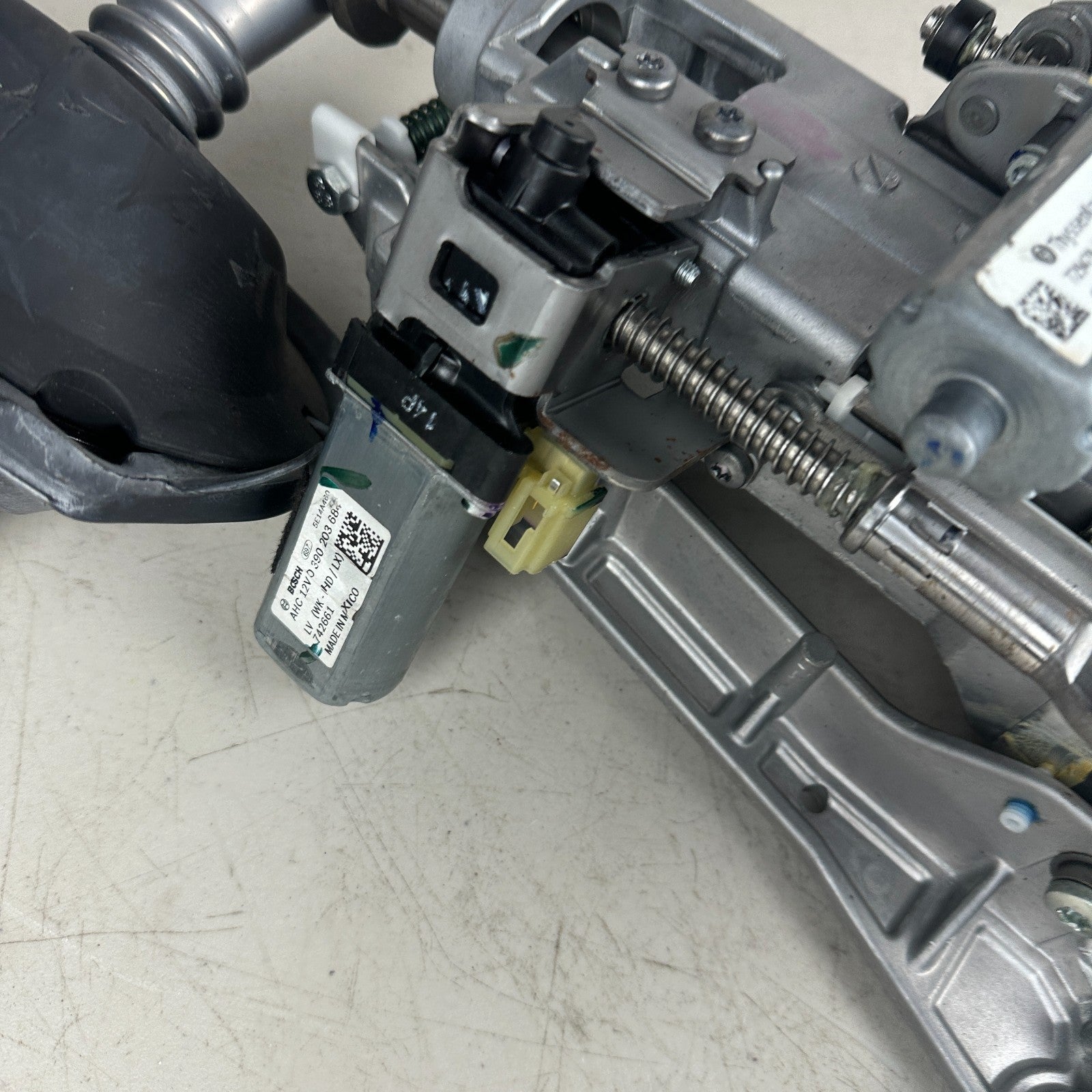 2015-23 DODGE CHALLENGER POWER ADJUST STEERING COLUMN W/ INTERMEDIATE SHAFT OEM